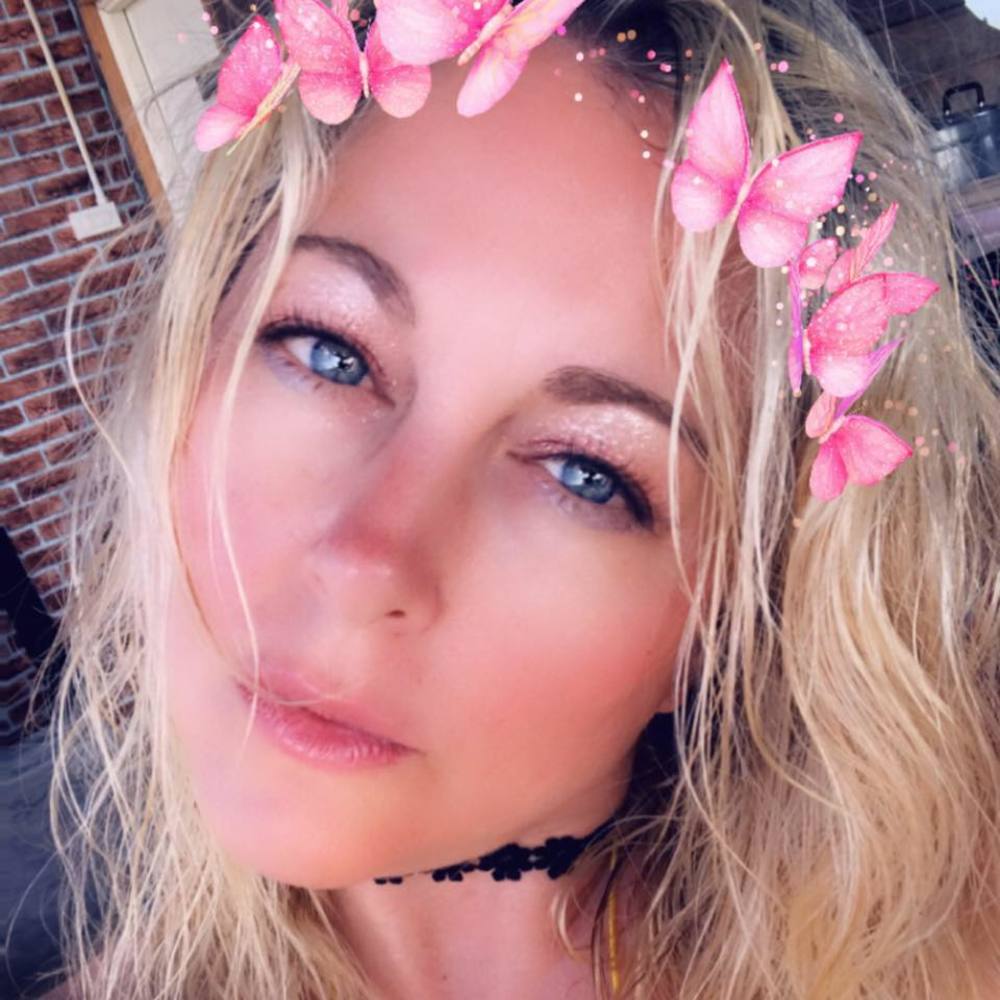 Meet your Posher, Rebecca